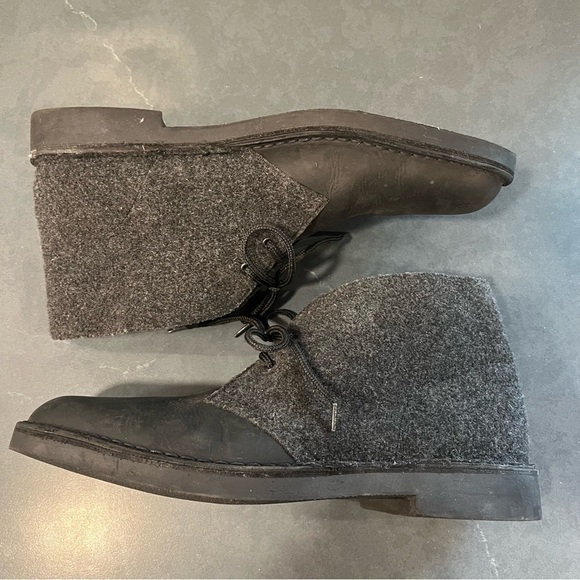 Clarks sz 10.5 black leather wool chukka boots main image 4